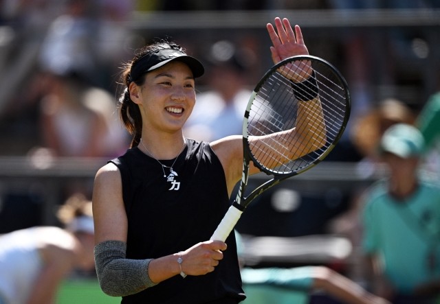 在绿茵场上 在绿茵场上